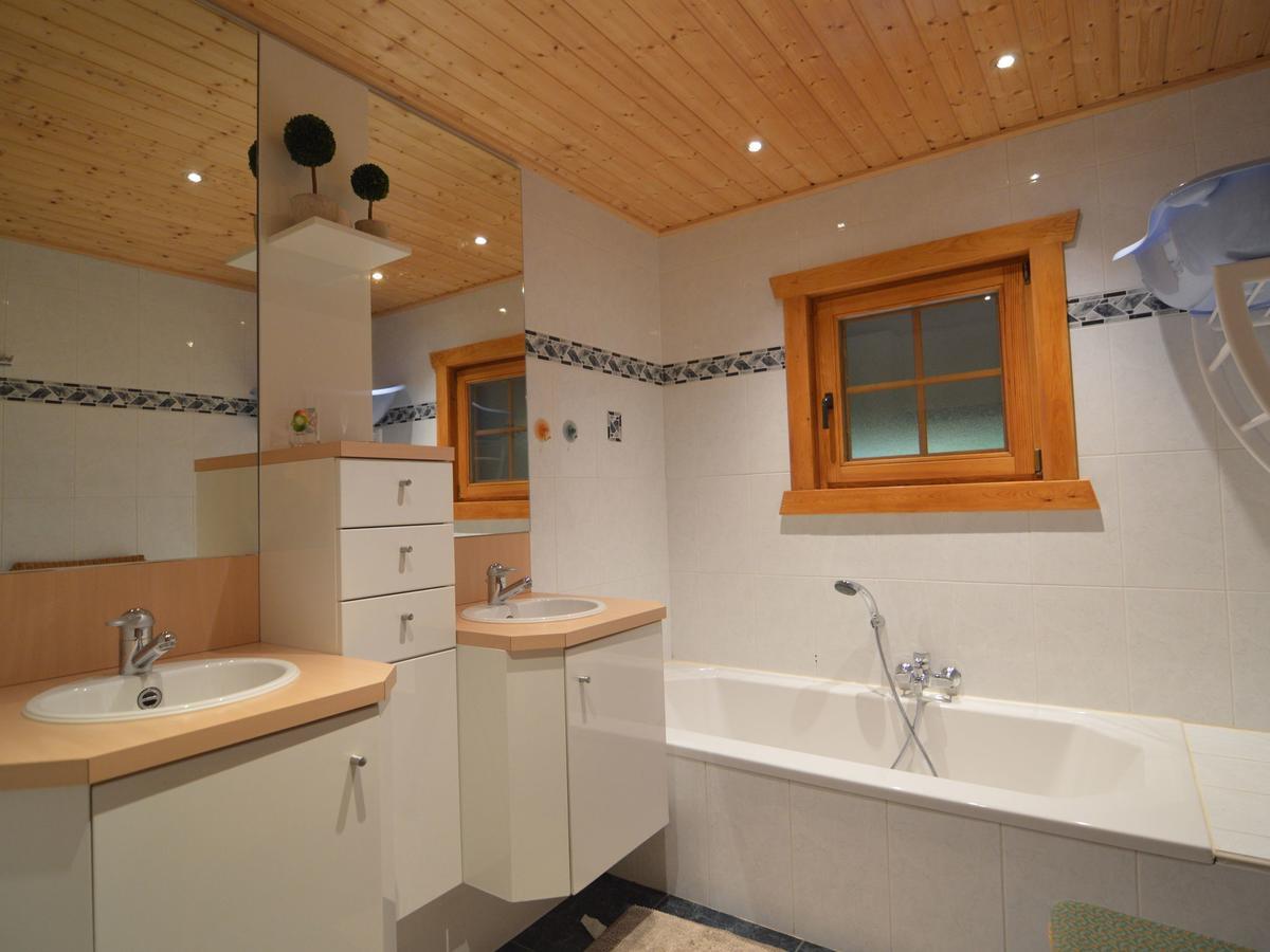 Charming Chalet With Private Garden In Stavelot Hockai Exteriér fotografie