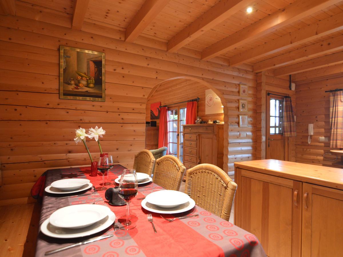 Charming Chalet With Private Garden In Stavelot Hockai Exteriér fotografie