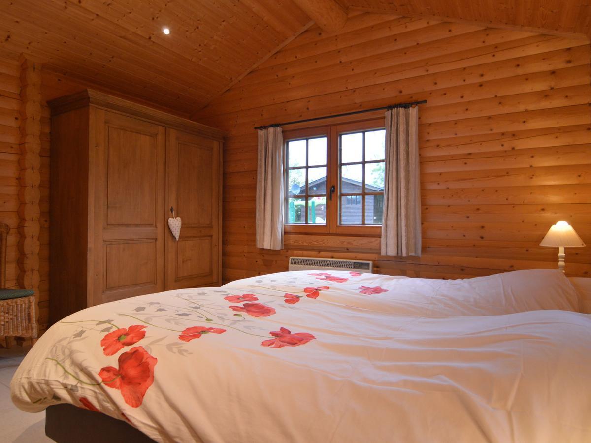 Charming Chalet With Private Garden In Stavelot Hockai Exteriér fotografie