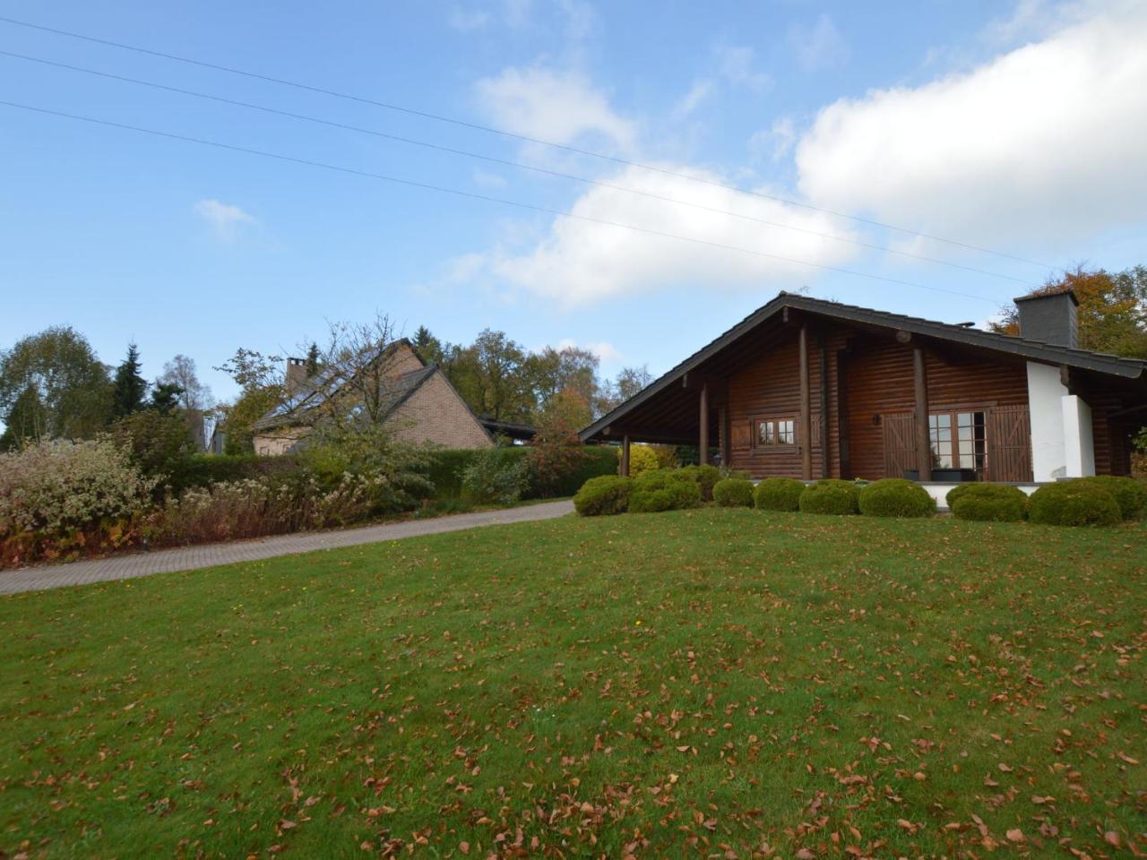 Charming Chalet With Private Garden In Stavelot Hockai Exteriér fotografie