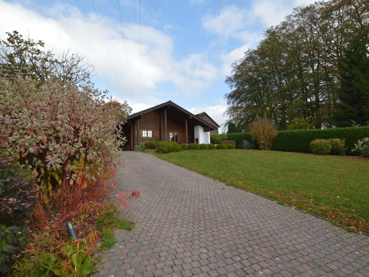 Charming Chalet With Private Garden In Stavelot Hockai Exteriér fotografie